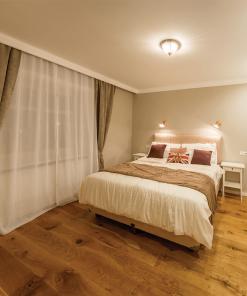 Lamett Lamine Parke Cottage Natural