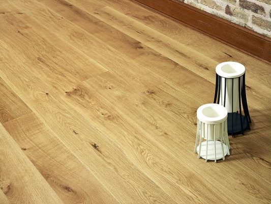 Şerifoğlu Lamine Parke Budaklı Meşe Derzli Naturel Fırçalı Yağlı Maxi Plank